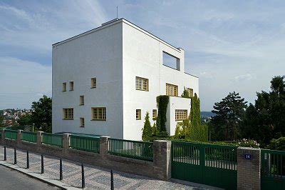  Villa Müller - Ein Meisterwerk der Moderne und eine Ode an die menschliche Seele